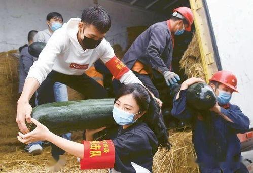 广西青年吃瓜事件视频,一场网络热议的美食争议