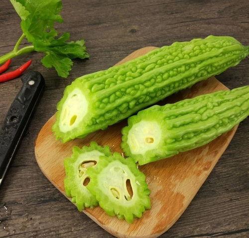 吃菠萝瓜有什么好处吗视频,美味与健康同行