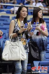 结婚新娘吃瓜视频播放全集,吃瓜视频全集大揭秘！