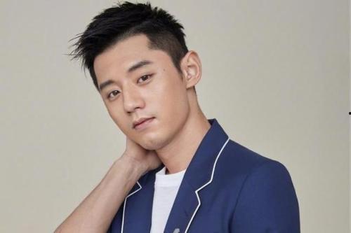 吃瓜小熊共情李木戈视频