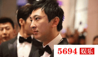 吃瓜群众调侃王思聪视频,富二代也爱看瓜？