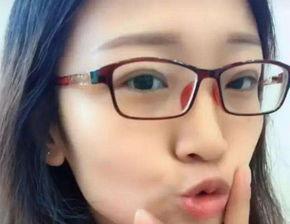 抖音网红美女吃瓜视频