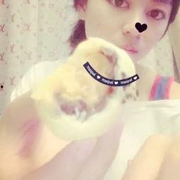 瓜娃子吃包子的视频